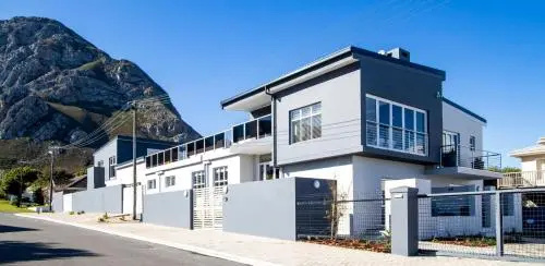 Whale Coast Villa