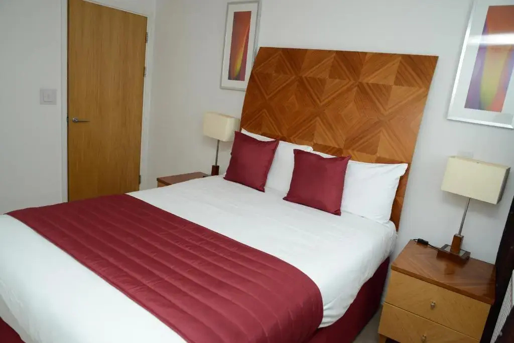 PREMIER SUITES Newcastle - Chambres
