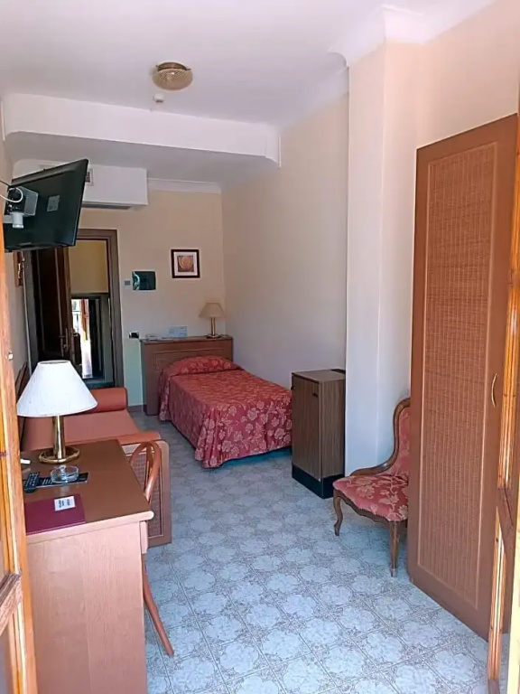 Standard Single room with sea view