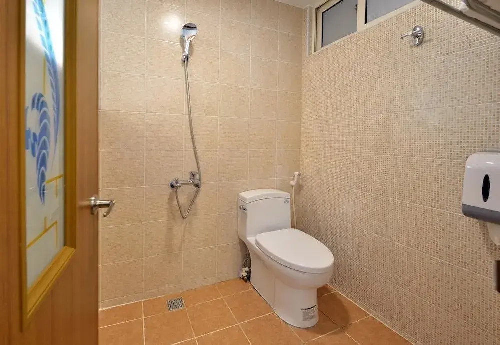 Deluxe Quadruple room with balcony