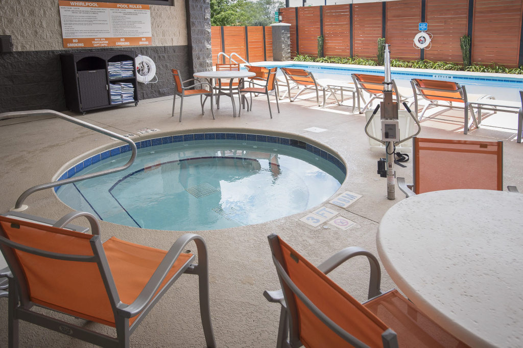 Holiday Inn Pensacola - University Area by IHG - Général