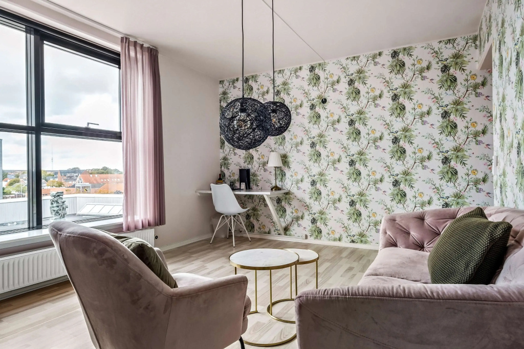 Double Suite (full double bed)