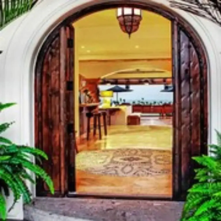 Exclusive Holiday Villa With Private Pool and Beachfront Location, Cabo San Lucas Villa 1018