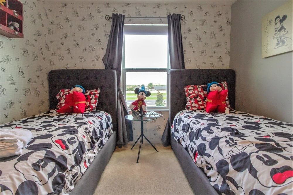 Compass Bay 1610 — 4