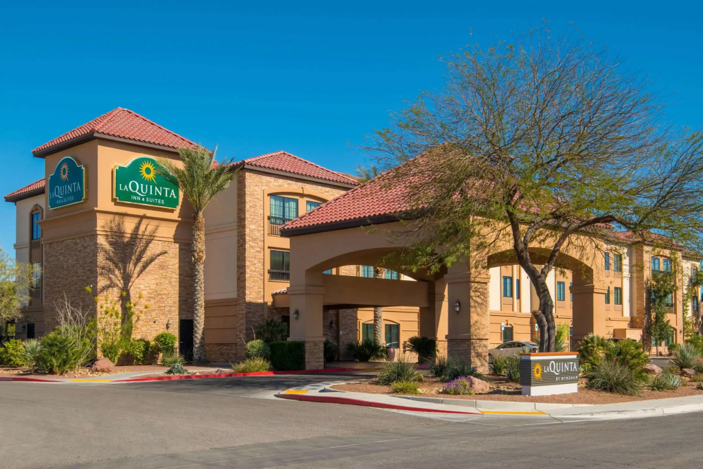 La Quinta Inn & Suites by Wyndham Las Vegas Airport South — фото