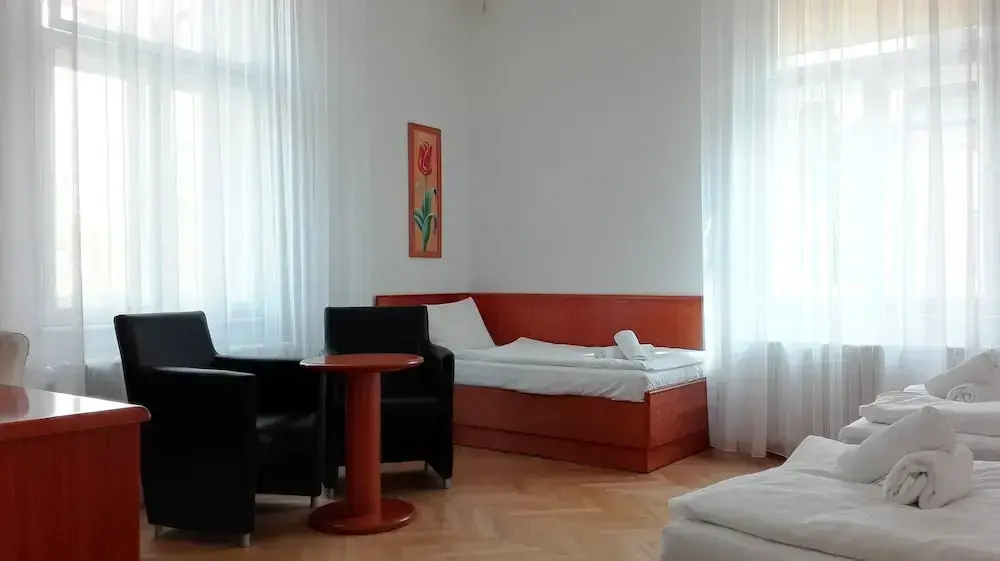 Standard Family room