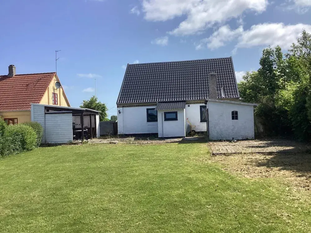 6 Person Holiday Home in Horslunde