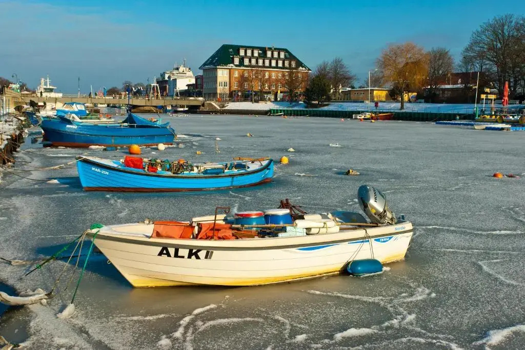 Beach & Waterfront