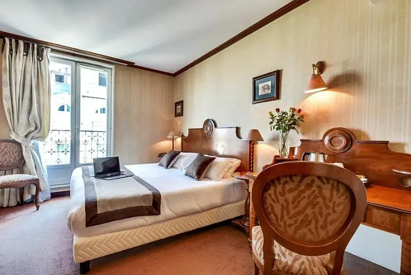 Villa Montparnasse 52