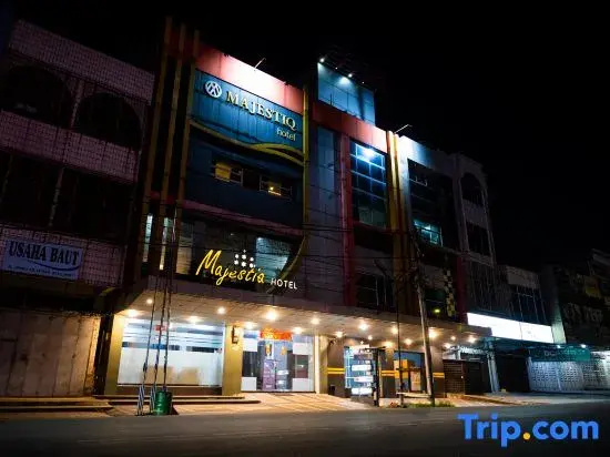 Tripletree Majestiq Hotel