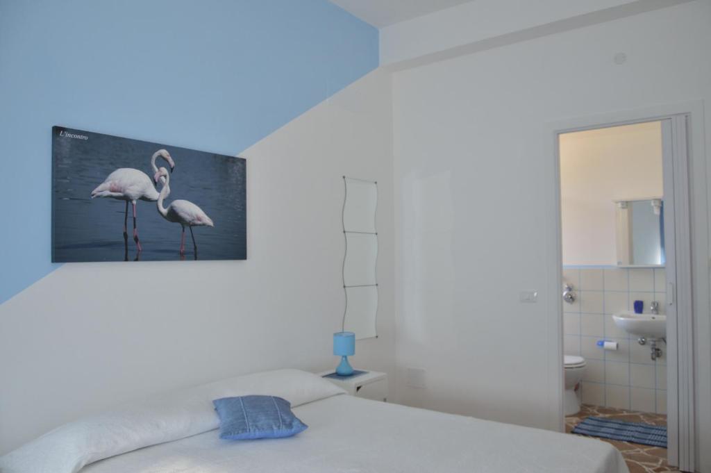 gallery_image_hidden_6