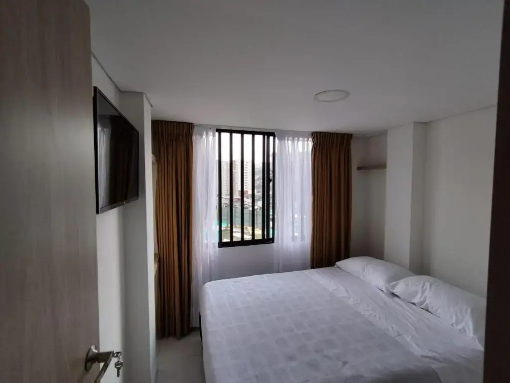 Standard Double room (full double bed)