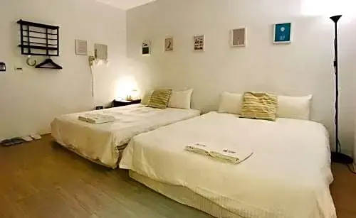 Fun Space Inn - Chambres