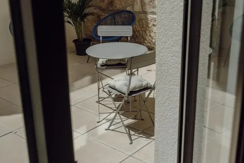 Balcony & Terrace