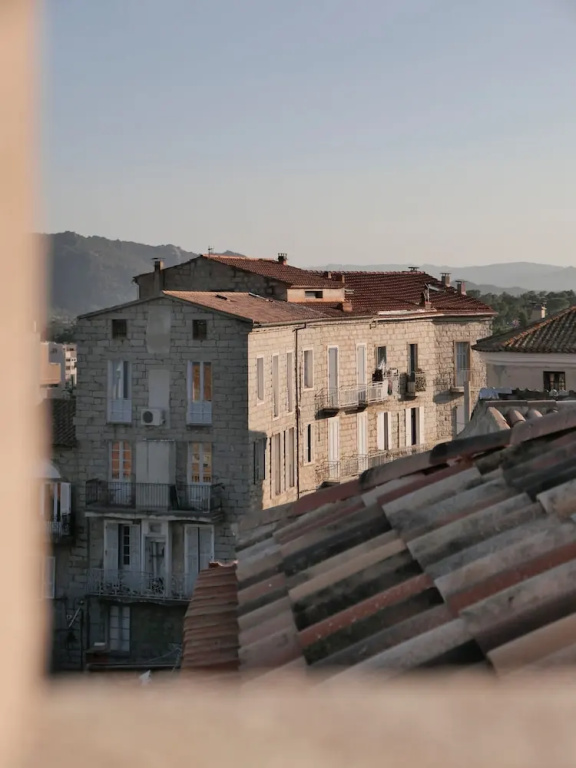 Voir la photo 1 — Hotel Moderne