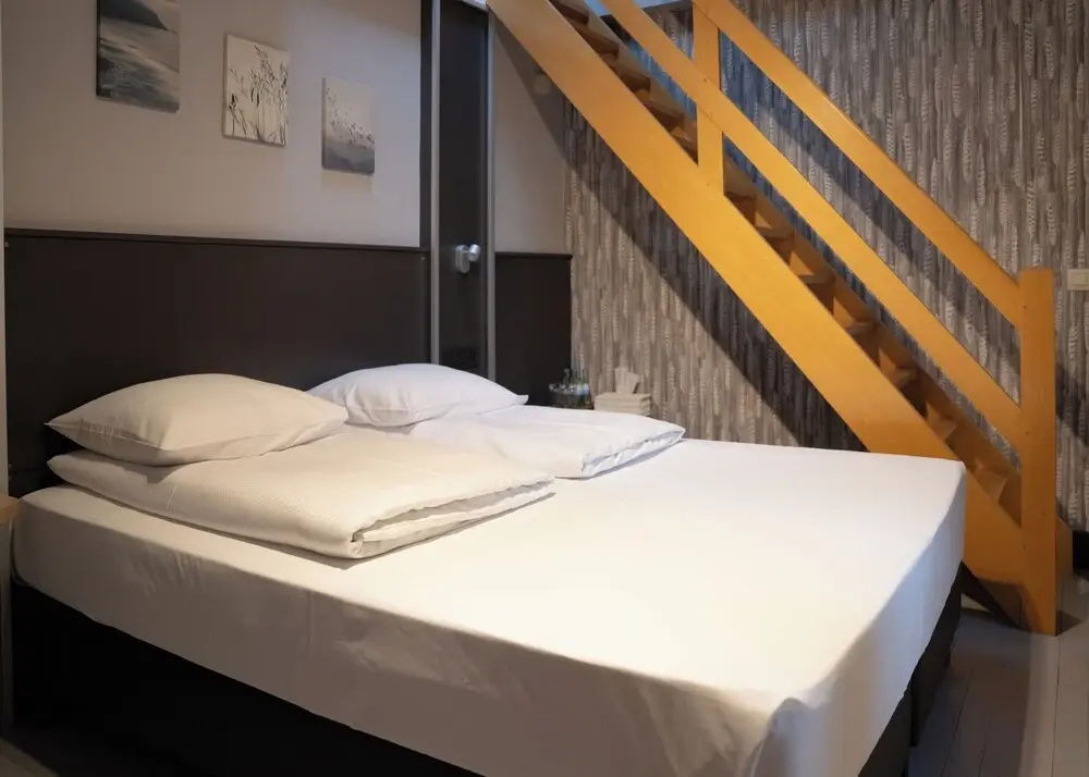 RAVEL Hotel Cyrano - Chambres