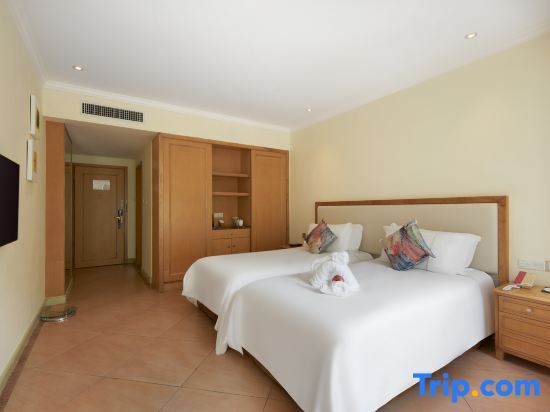 Golden Palm Resort