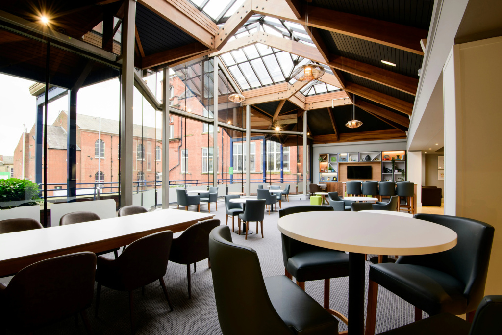 Holiday Inn Bolton Centre by IHG - Général
