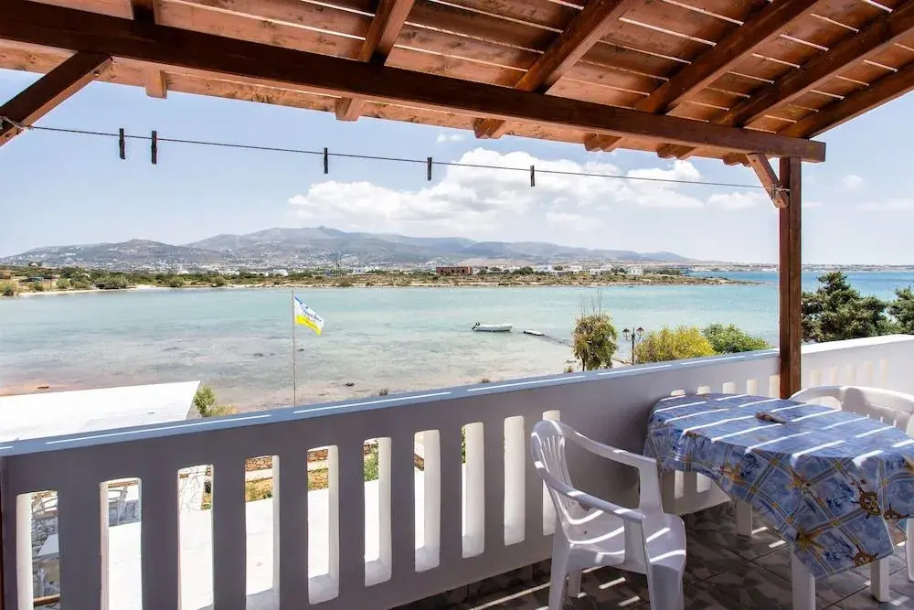 Balcony & Terrace