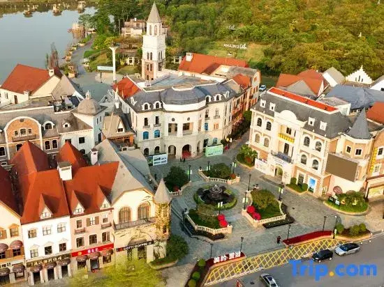 YANO & Heron Lake Forest Holiday Villa (Foshan Gaoming hotel)