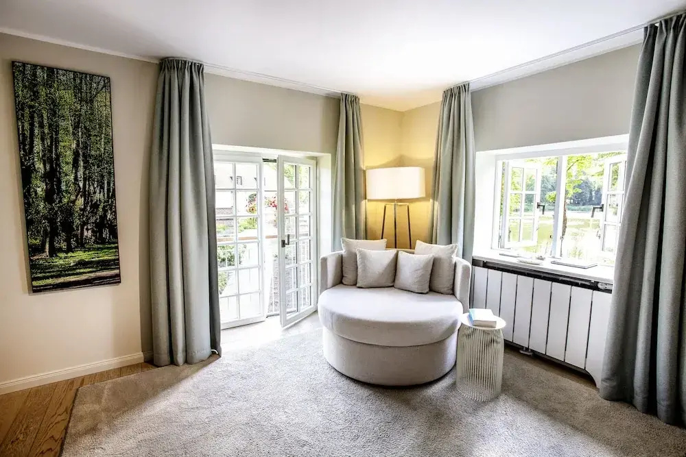 Junior Suite with park view