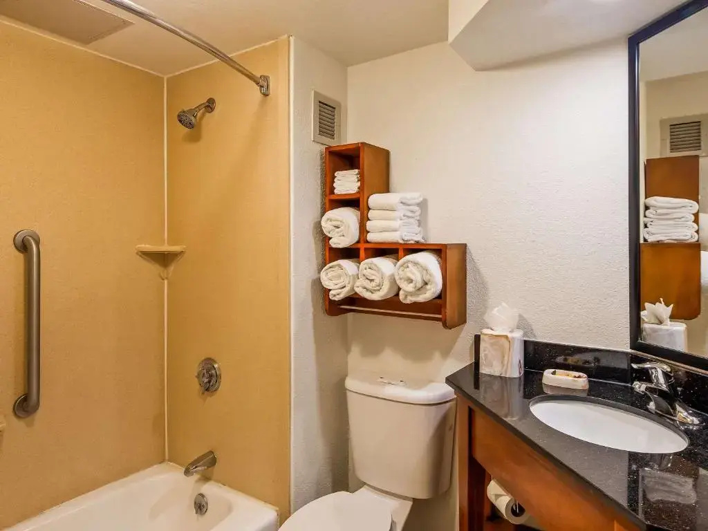 Clarion Pointe near Medical Center - Chambres