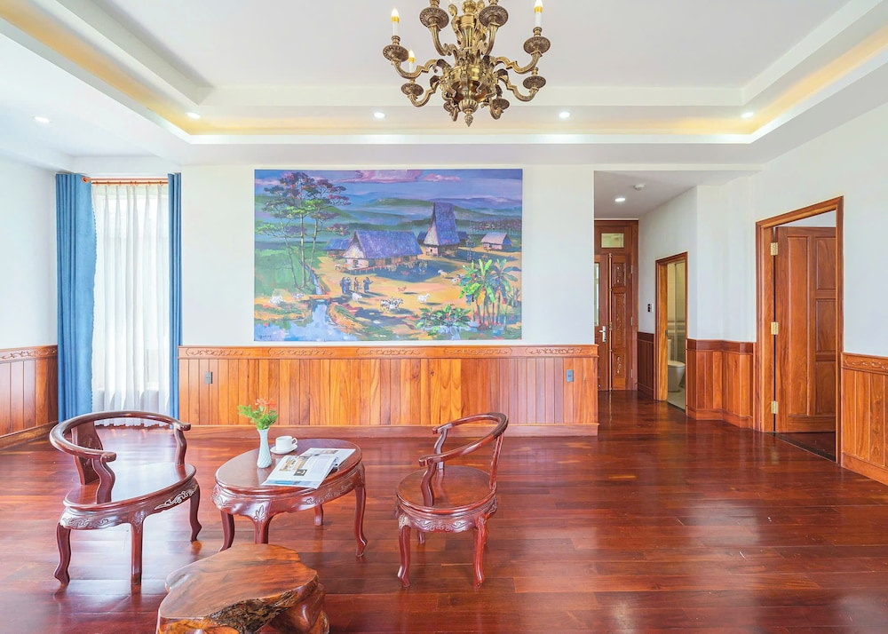 Standard Family room
