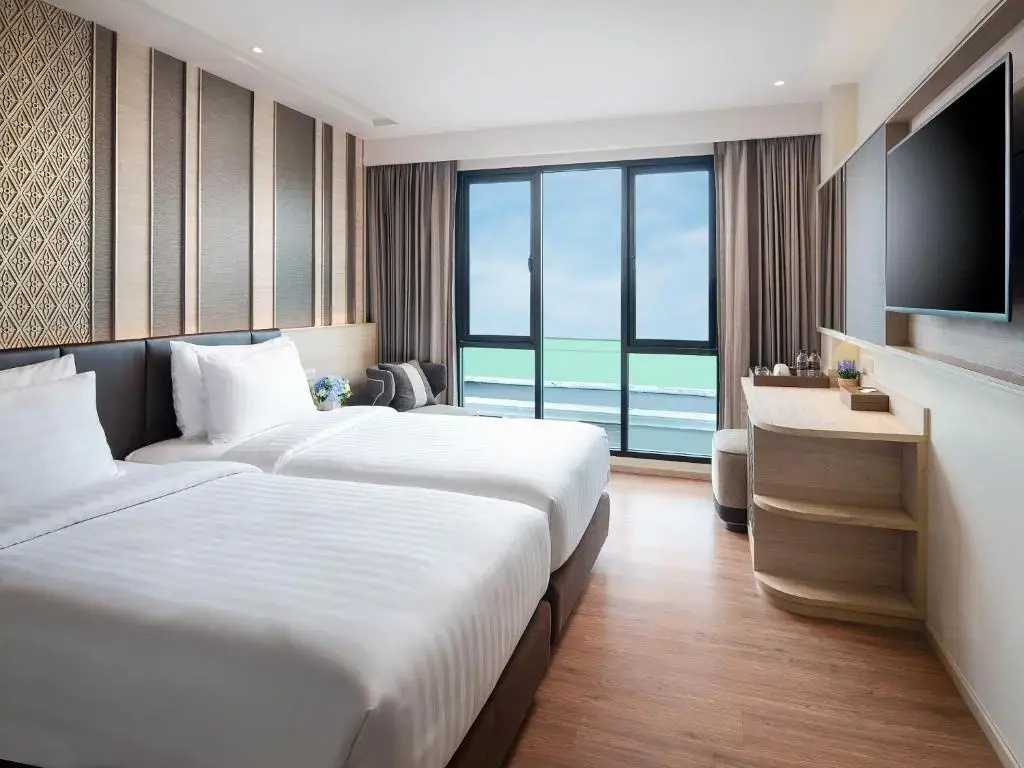 Deluxe Double room (twin beds)