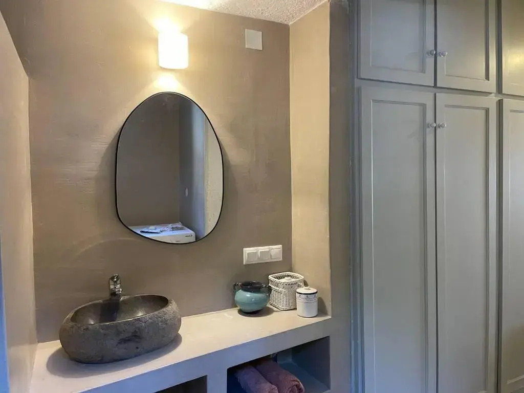 Charming two Bedroom Fisherman's House on Kea - фото 19