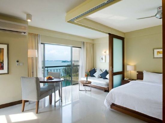 Avillion Admiral Cove