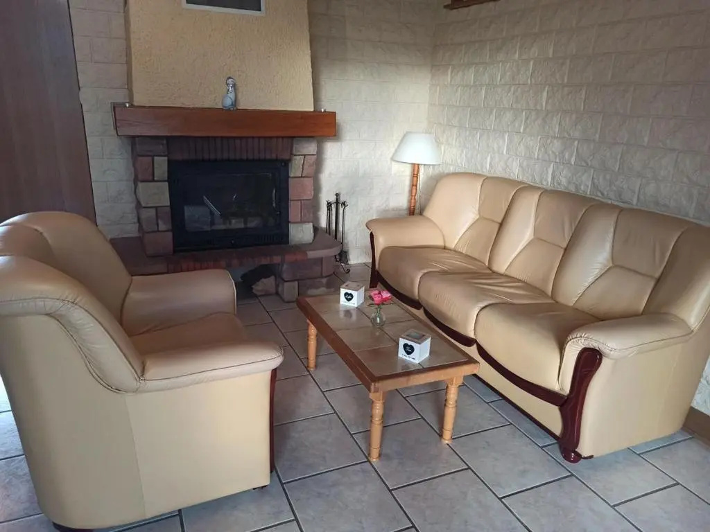 Voir la photo 2 — Gîte Fontenoy-le-Château, 3 pièces, 4 personnes - FR-1-589-24