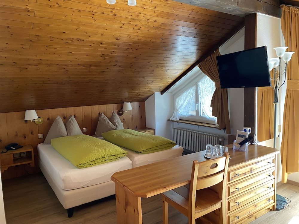(1)Standard Quadruple room with balcony at Adonis in Zermatt
