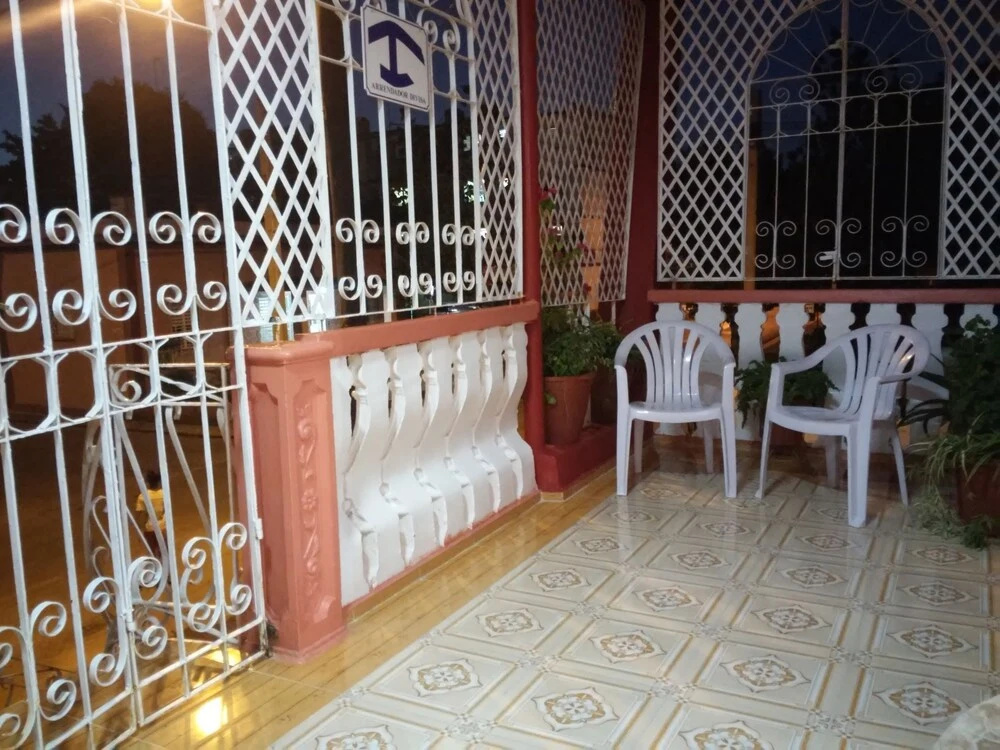 Hostal Barcelo