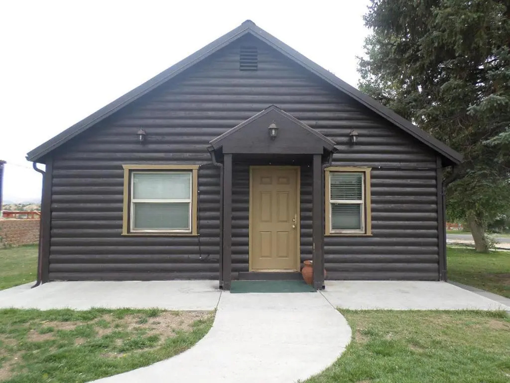 2 Bedrooms Cottage