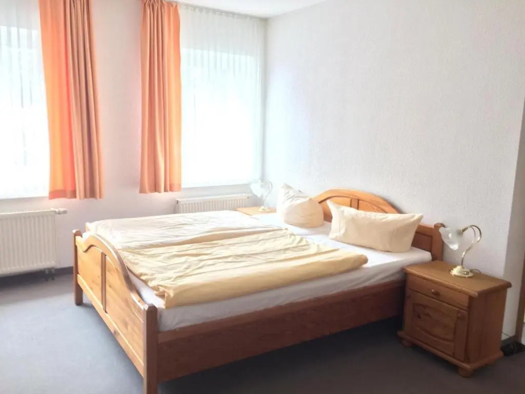 Standard Double room with garden view (full double bed)