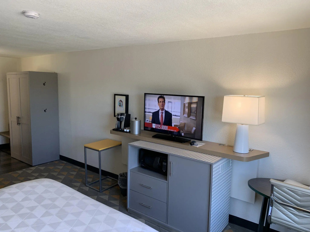 Holiday Inn Baton Rouge-South by IHG - Chambres