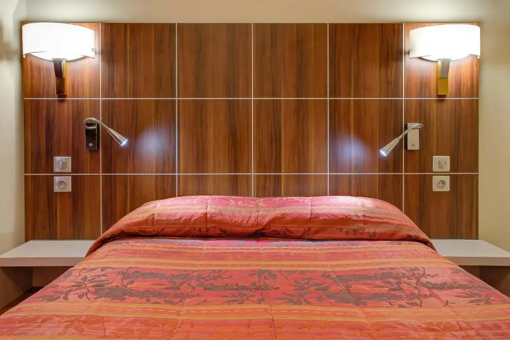 Hôtel Terminus Montparnasse 117