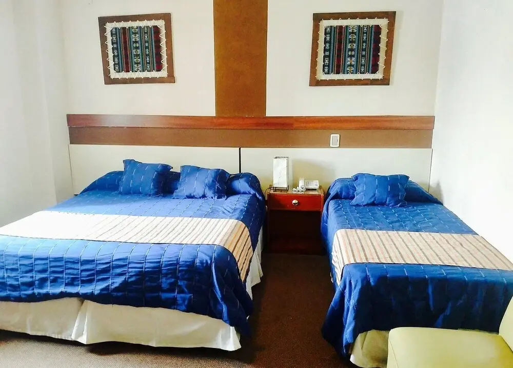 Standard Triple room