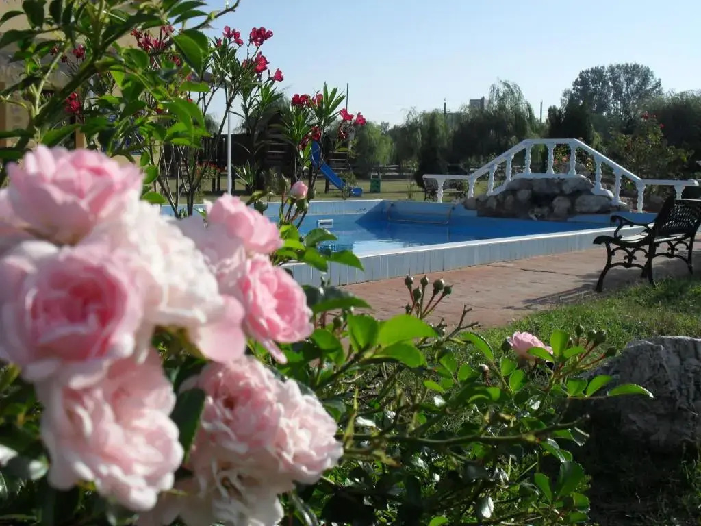 Kentaur Üdülőfalu - фото 6