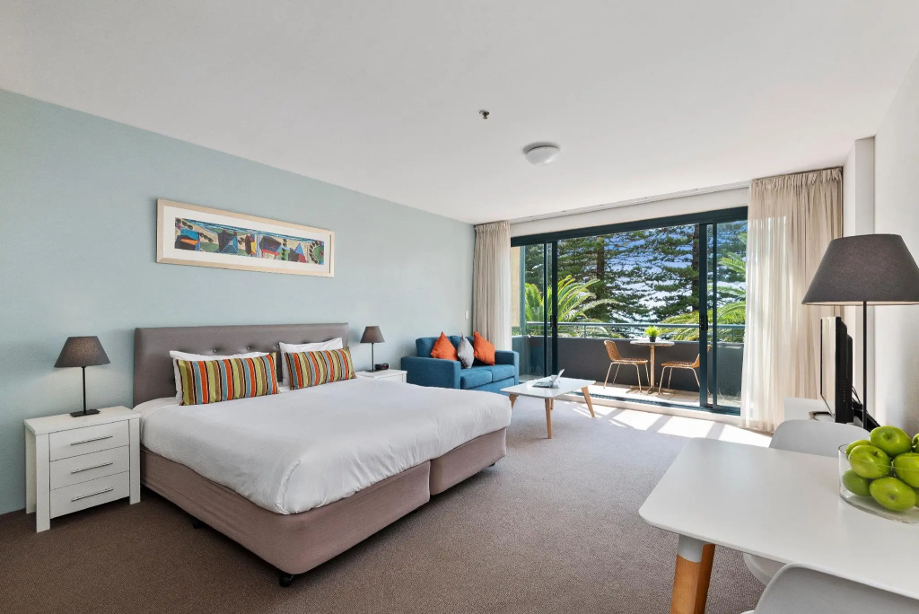 Double Studio (full double bed)