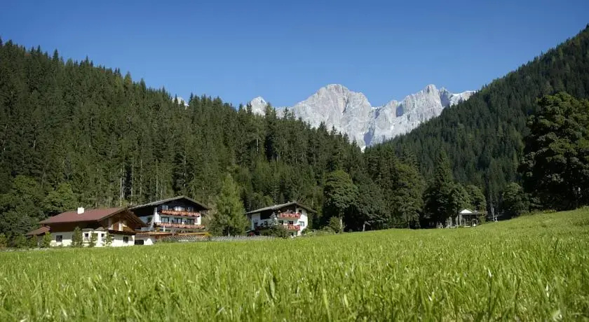 Pension Montanara