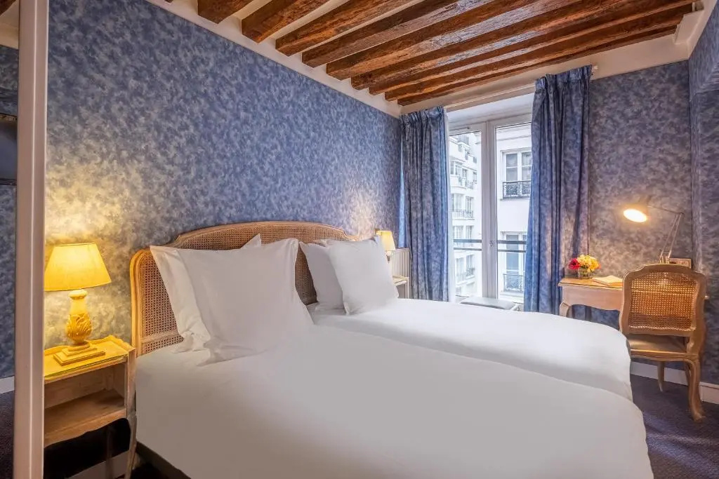 Standard Double room (twin beds)