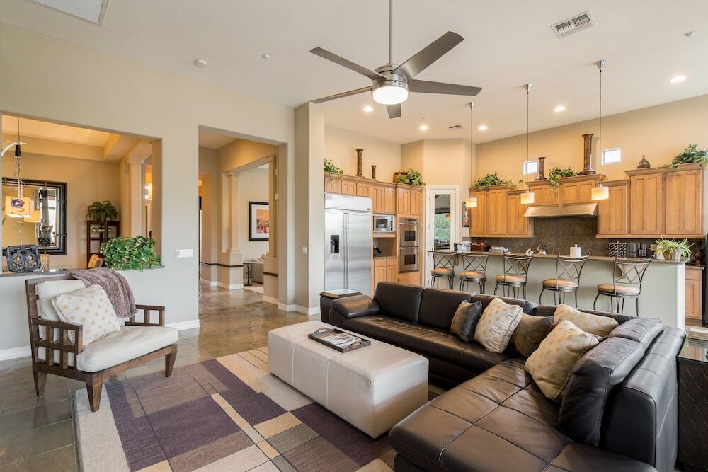 Отель All-suite Home Located in North Phoenix 3 Bedrooms 3.5 Bathrooms Home, фото 13