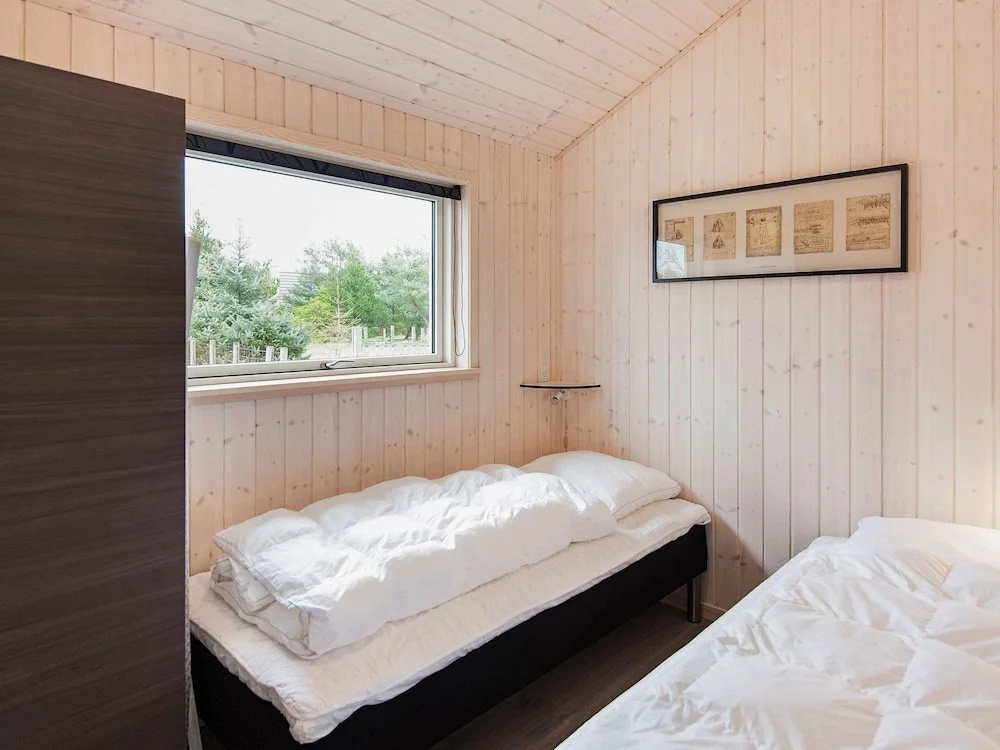 Swanky Holiday Home in Blåvand With Whirlpool - фото 2