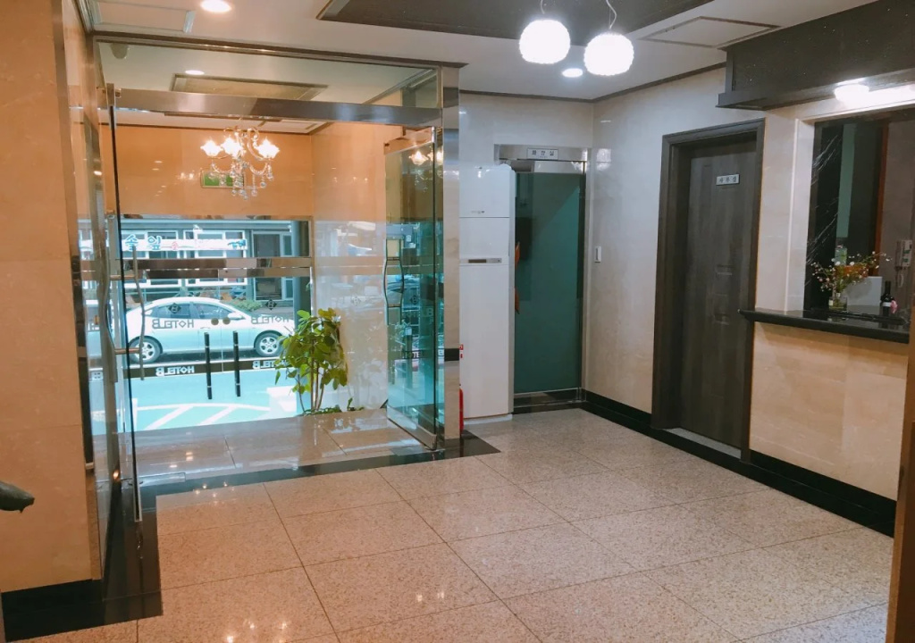 Hotel photo 13