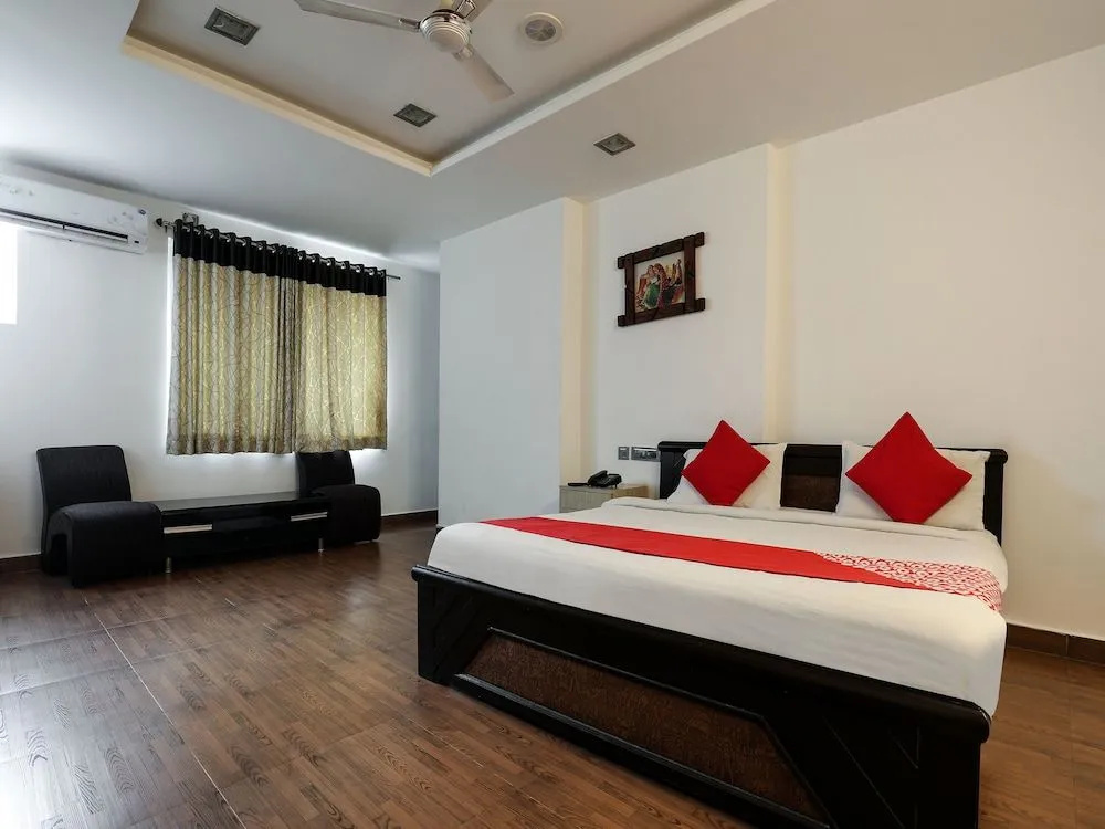 OYO 986 Hotel Akhand Homes - Général