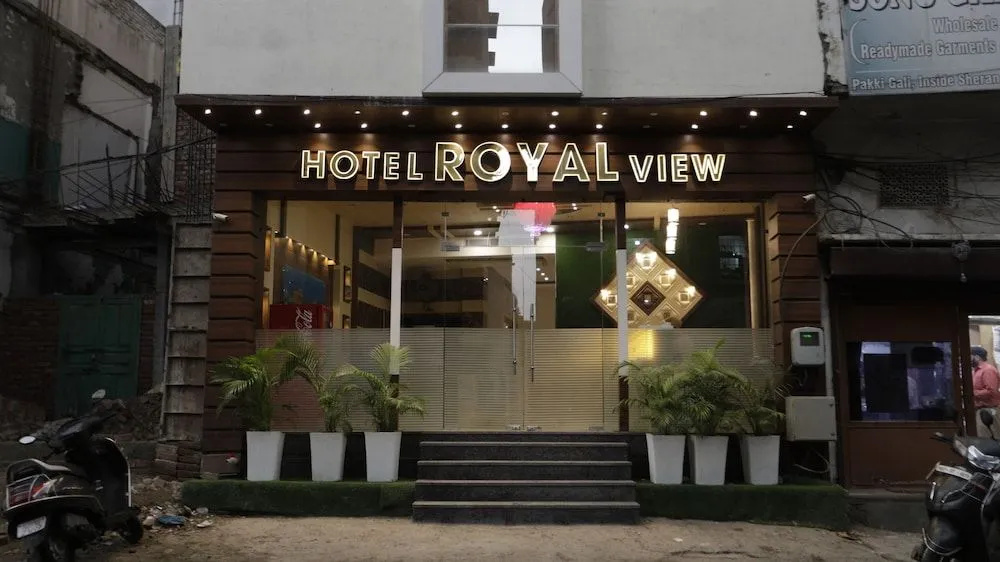 Royal View