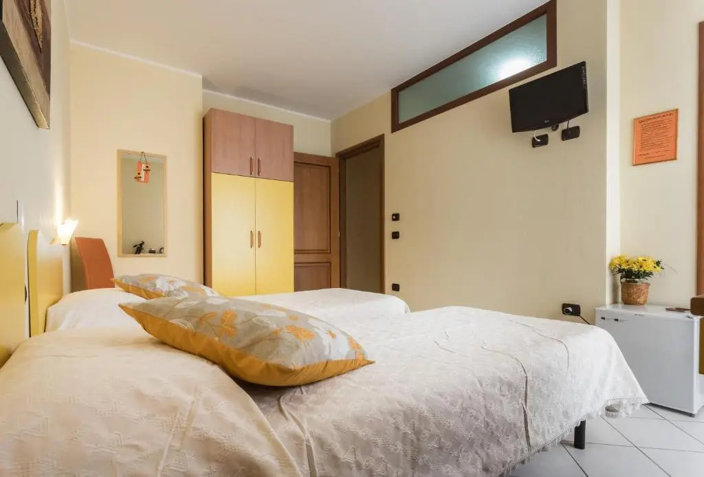 Standard Double room (twin beds)