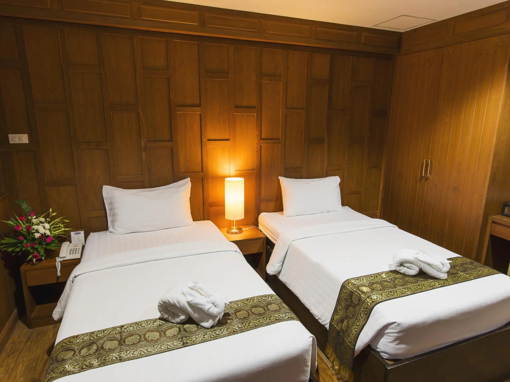 Deluxe Double room twin beds
