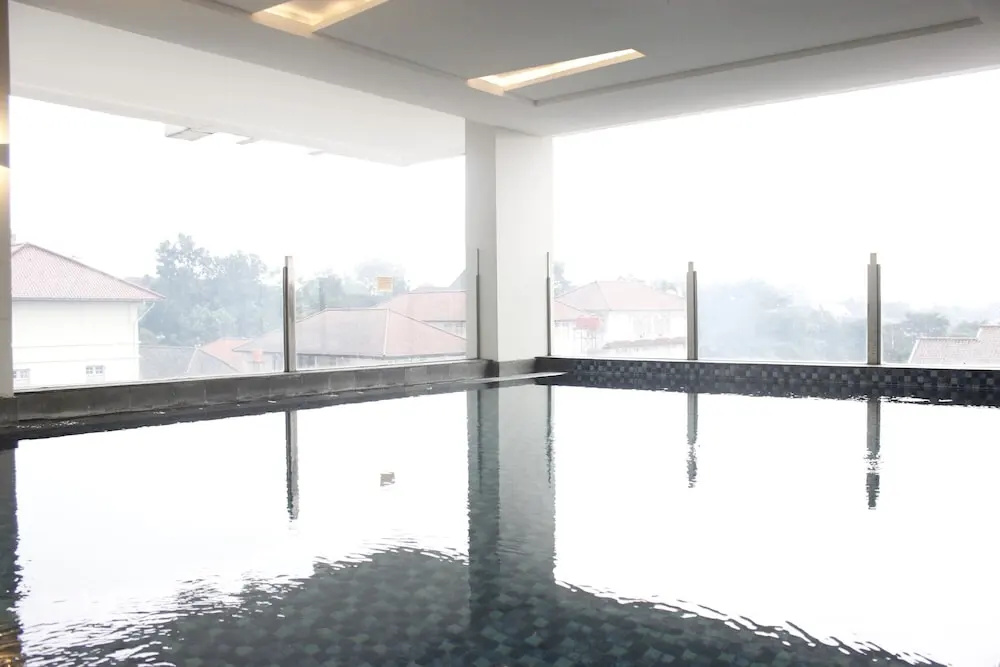 Modern & Comfy Studio Apartment at Tamansari Tera Residence